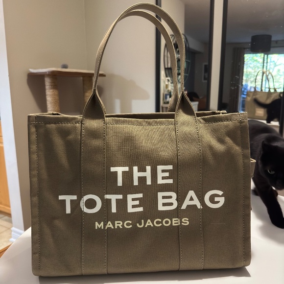 Marc Jacobs Tote Bag (Large) - Picture 1 of 3